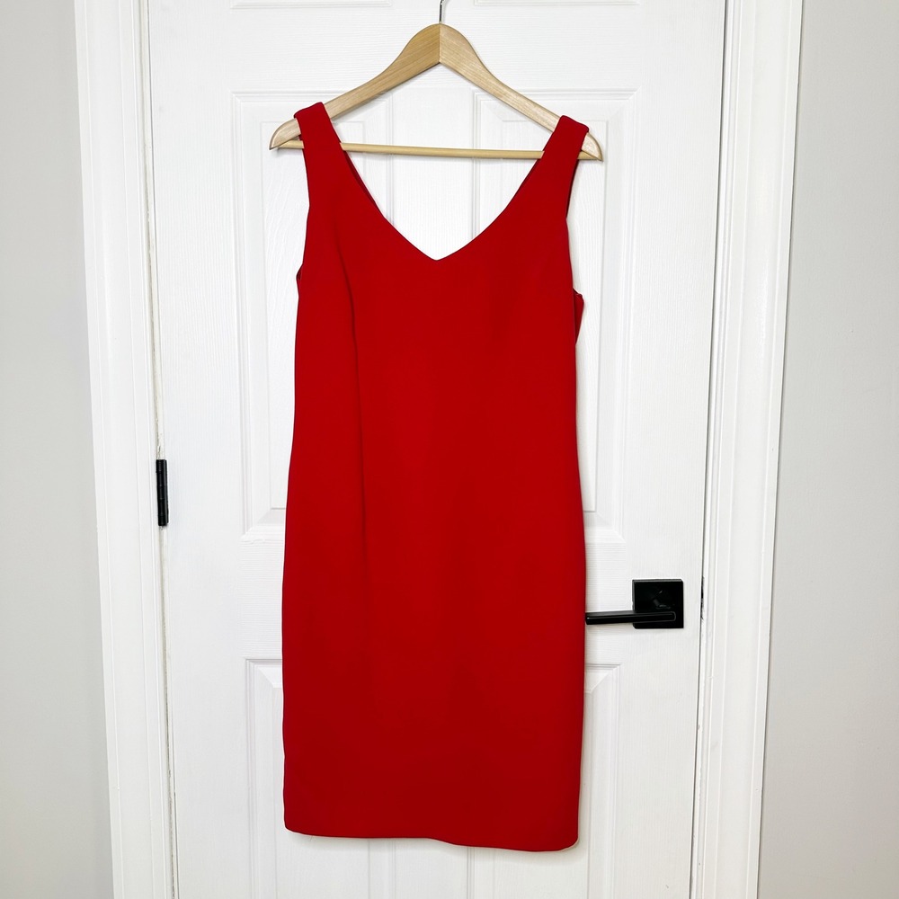 Ricki Freeman Teri John Size 8 V-Neck Red Sheath Cocktail Dress Classic